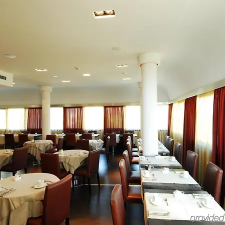Cosmopolitan Hotel 
