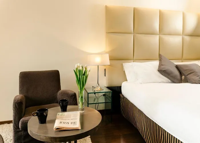 Cosmopolitan Hotel