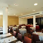 Cosmopolitan Hotel 
